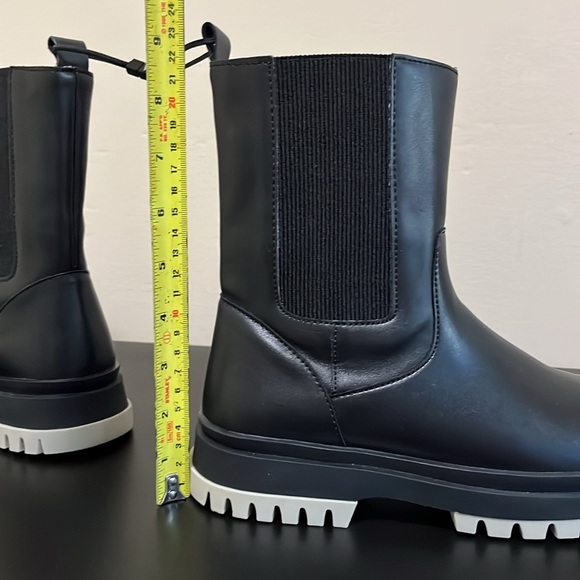Zara Black Lug Sole Lower Calf Boot Light Grey Sole 37 EU 6.5 US - Picture 13 of 14